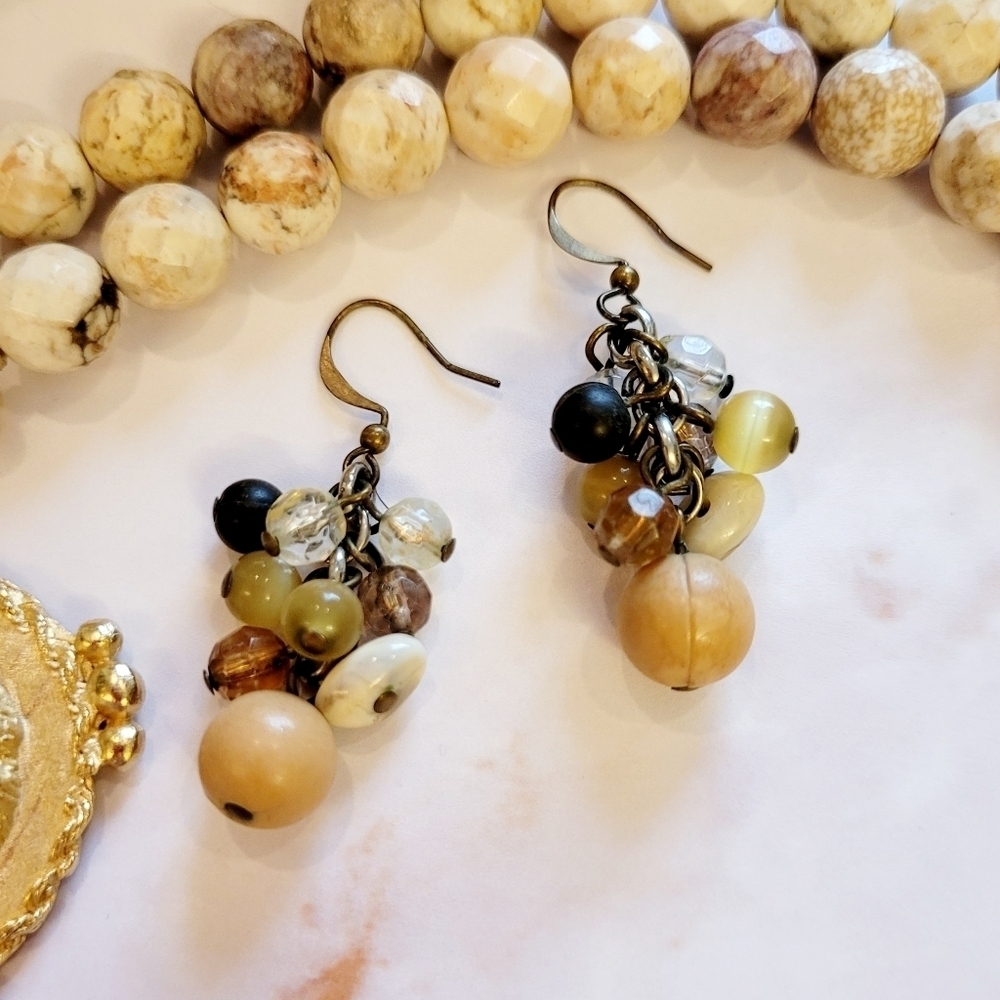 VINTAGE HANDMADE BOHEMIAN WOODEN BEADED EARRINGS